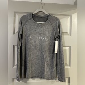 Lululemon Swiftly Tech Grey Long sleeve with CycleBar logo. Size 10